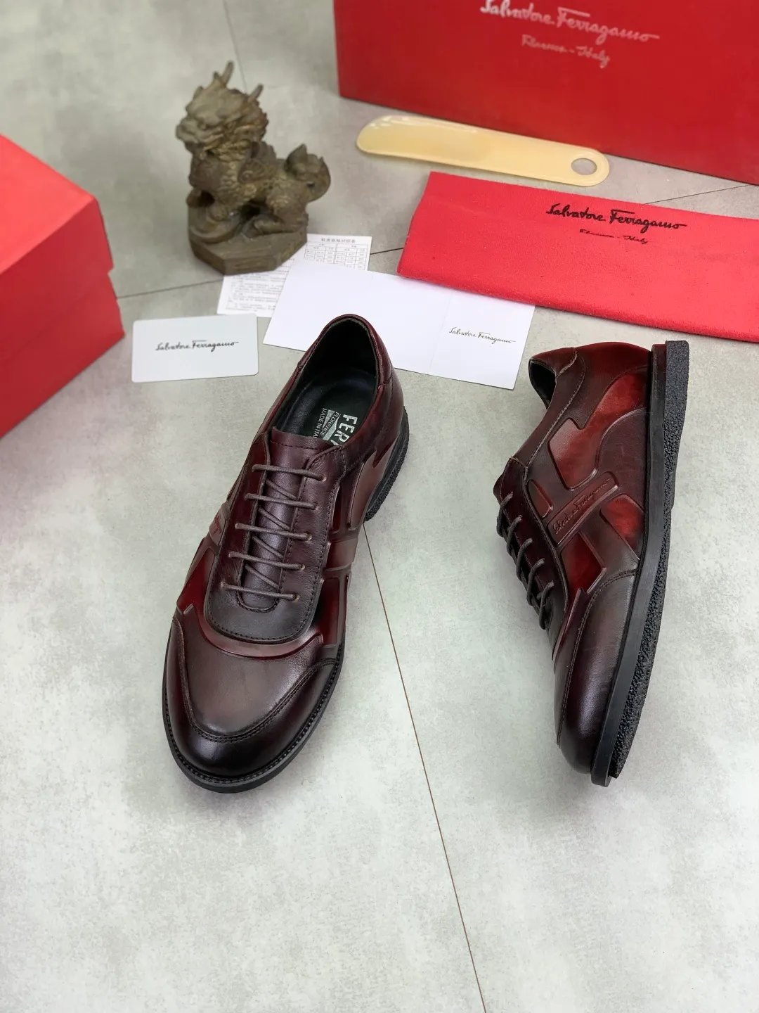 Men's Men's Shoes P560💰[New Style] Water-dyed Niuli 🆘[Salvatore Ferragamo] Ferragamo's latest casual business leather shoes for men! Listed simultaneously! The fabric is made of specially imported original calfskin, the lining is made of imported water-dyed cowhide, and the original combination outsole is absolutely luxurious and leads the fashion trend. Matching code: 39-44 (45 customized) 5️⃣ colors available